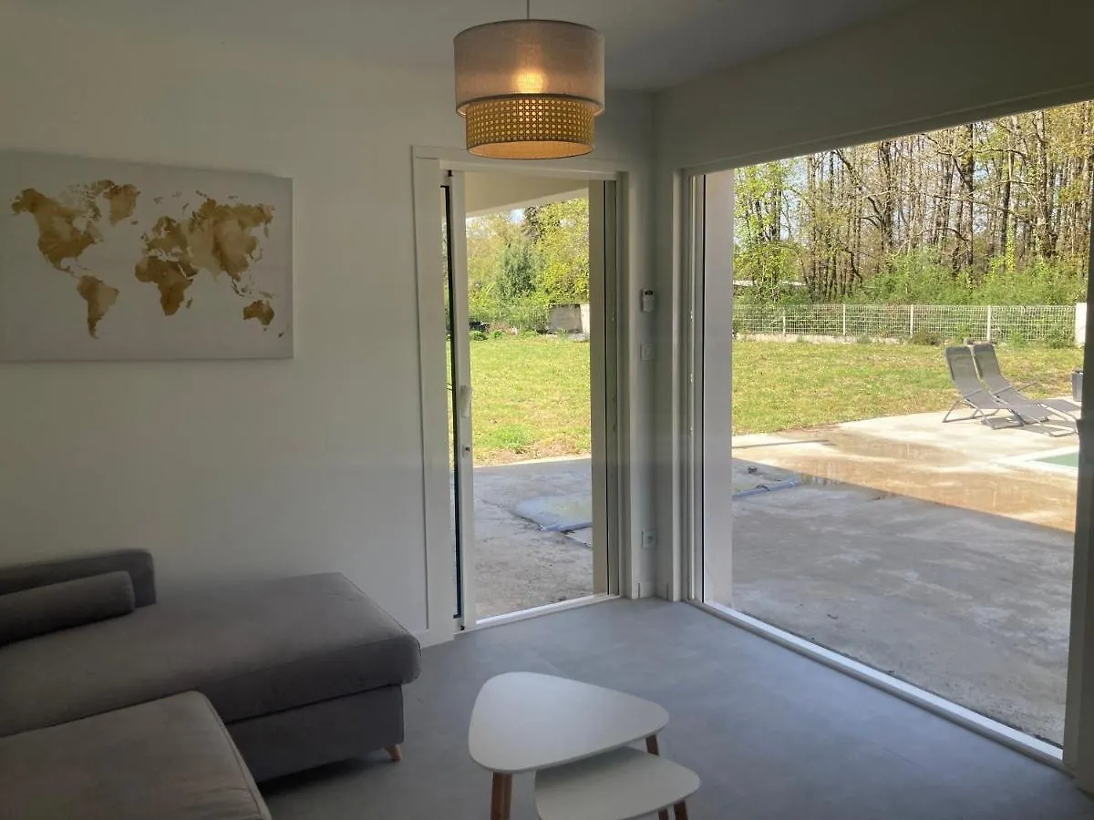 Suite Privee Avec Piscine モントーバン